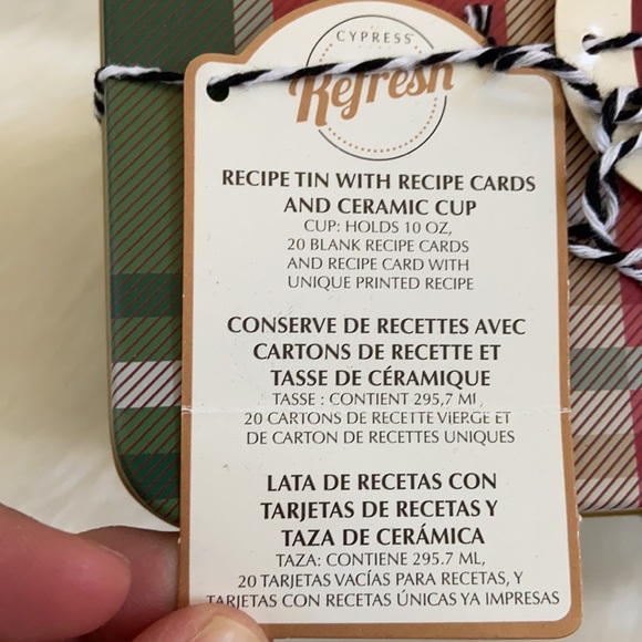 Recipe tin with recipe cards and bonus mug - Picture 3 of 5